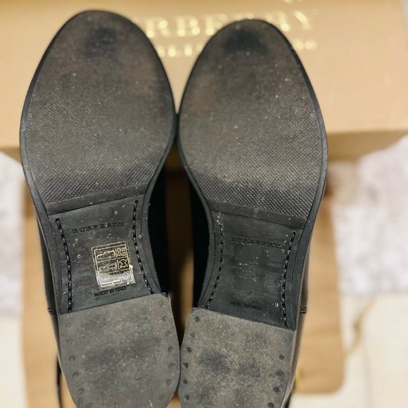 Authentic: Burberry Women's boot - Picture 4 of 4